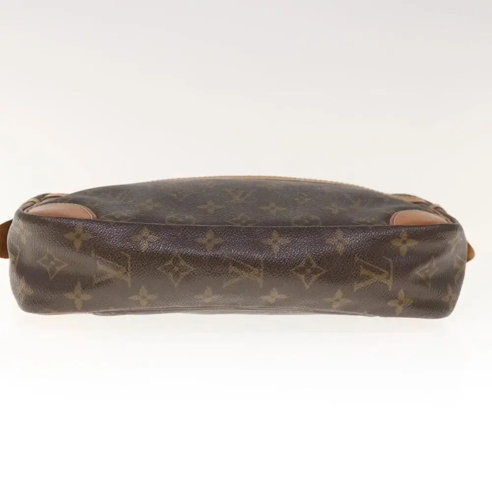 Louis Vuitton height width